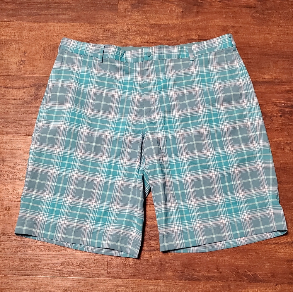 Nike 40 Mens Plaid Golf Shorts